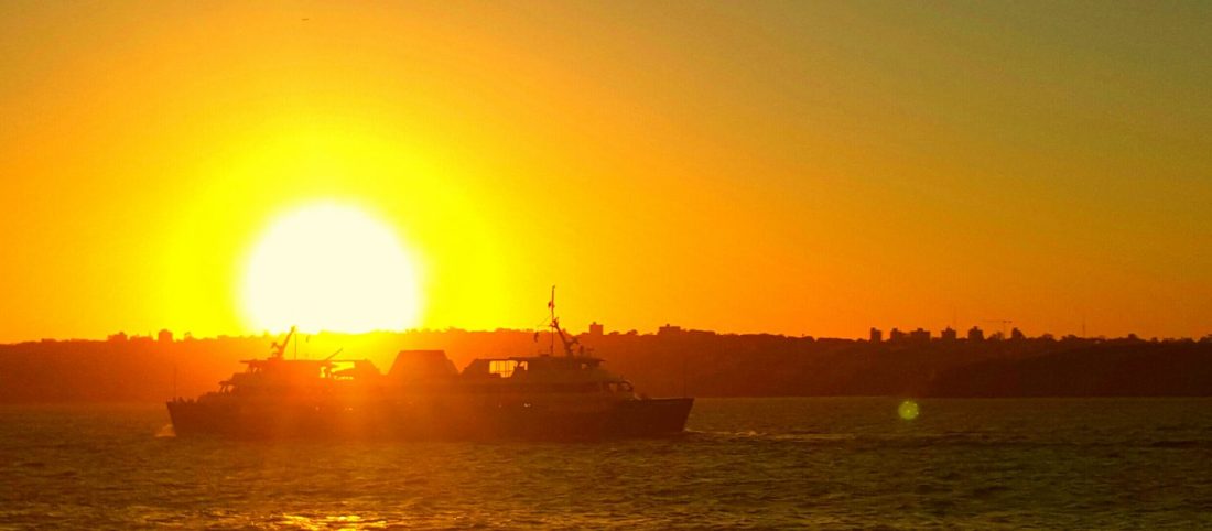 cropped-ferry-sunset.jpg